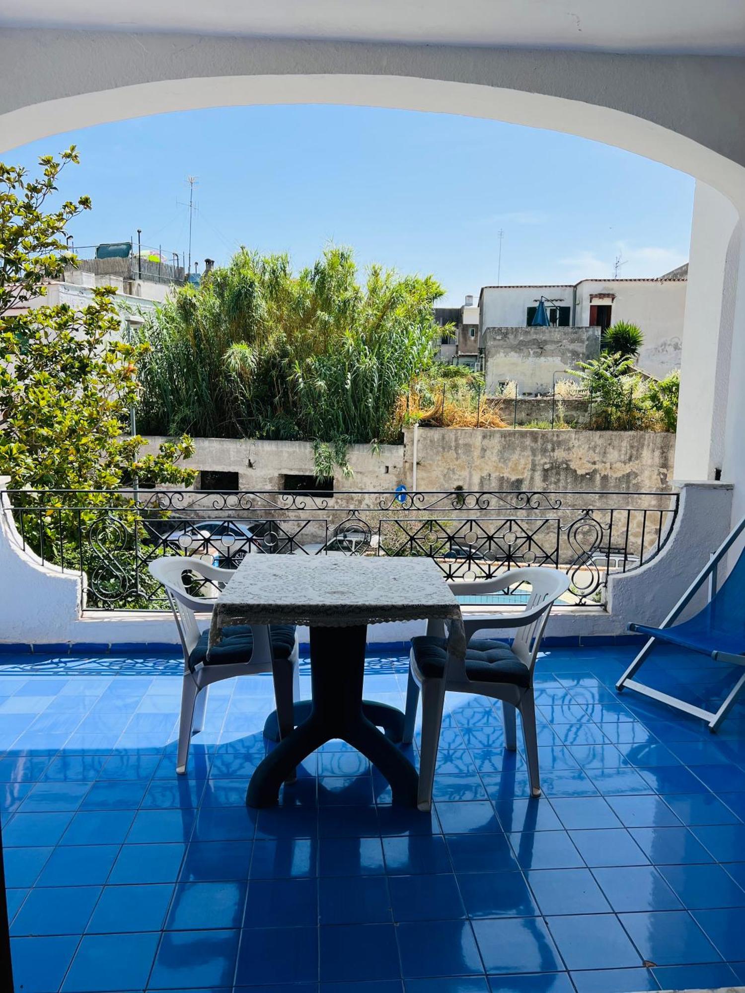 Villa Thomas Bb Conduzione Familiare Forio  Exterior photo